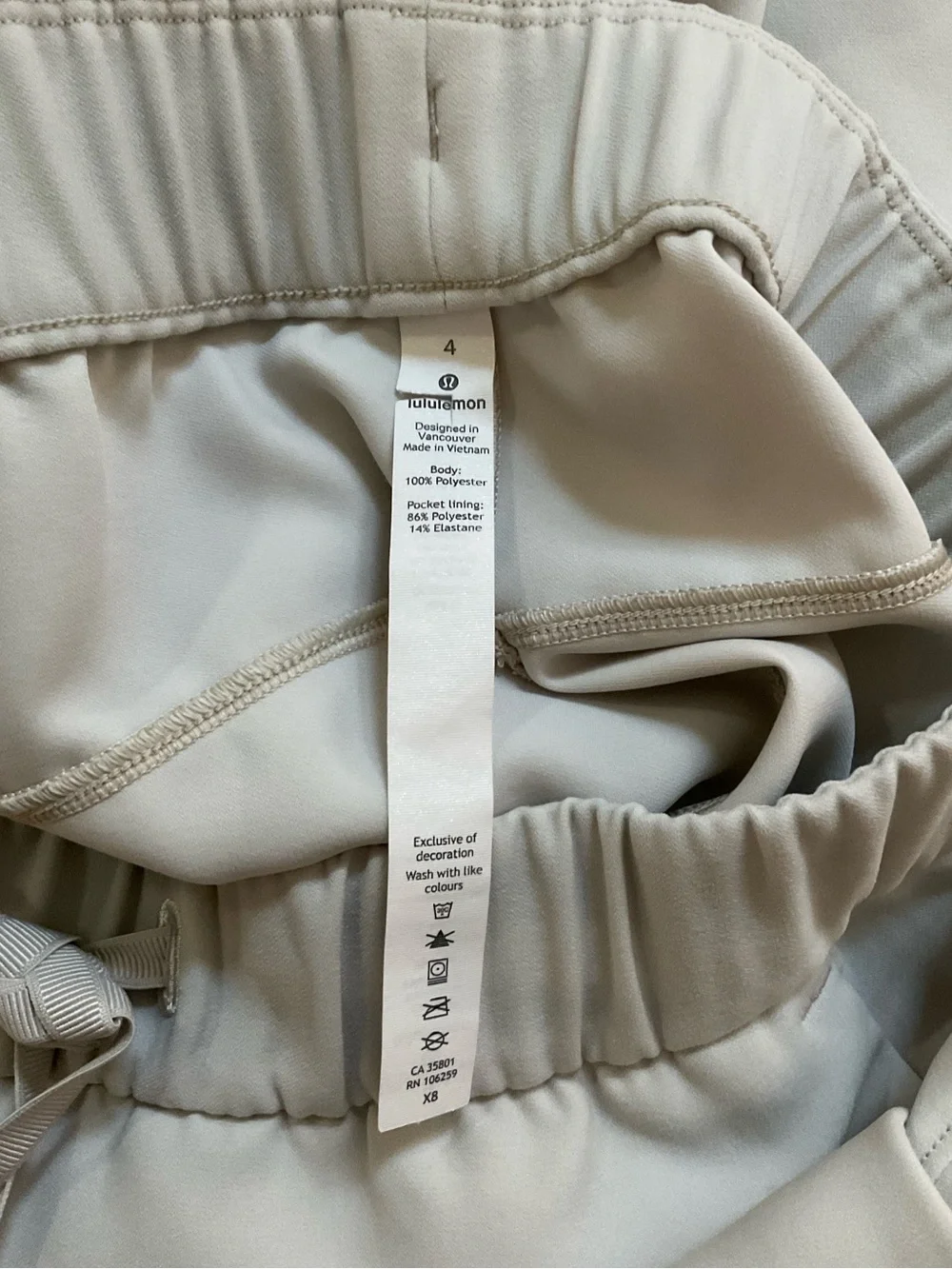 lululemon athletica Cropped Wide-Leg Drawstring Pants in Cream